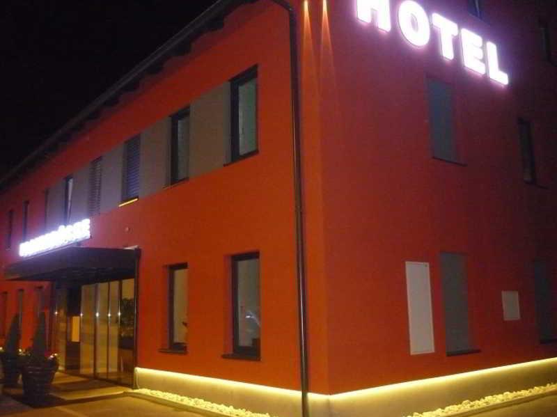 Plainbrücke | Self Check-in Hotel 3*